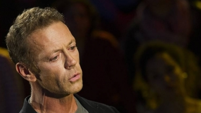 Rocco Siffredi durante l'intervista rilascia a Verissimo