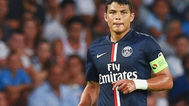 Thiago Silva, difensore del Paris Saint Germain, potrebbe essere il prossimo colpo di mercato della Juve.