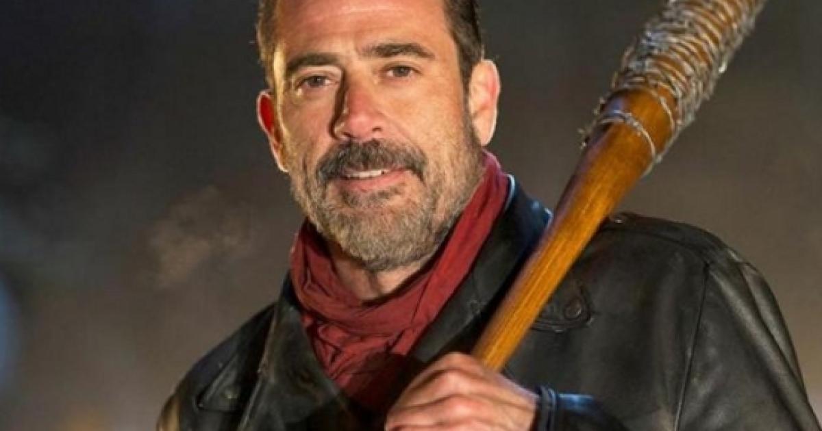 the-walking-dead-season-7-spoilers-for-premiere-who-died-and-what