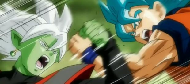 Goku pelea contra la fusión de Zamasu. Goku pelea contra la fusión de Zamasu.