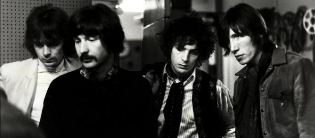 Nick Mason recordó los problemas que tuvo Syd Barret con el uso del LSD. Nick Mason recordó los problemas que tuvo Syd Barret con el uso del LSD.