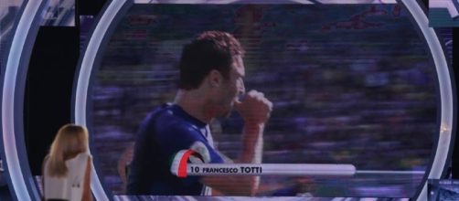 Totti sbarca al Grande Fratello Vip! Guarda il - La Gazzetta dello ... - gazzetta.it