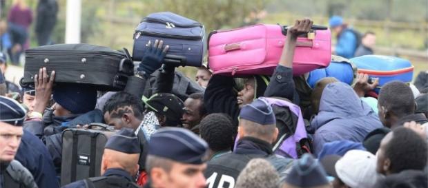 As it happened: Calais 'Jungle' camp clearance - latest - BBC News ...- bbc.com As it happened: Calais 'Jungle' camp clearance - latest - BBC News ...- bbc.com