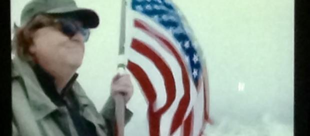 El arma menos obvia es su bandera, la cual le acredita una conquista sin contratiempos por todo Europa El arma menos obvia es su bandera, la cual le acredita una conquista sin contratiempos por todo Europa