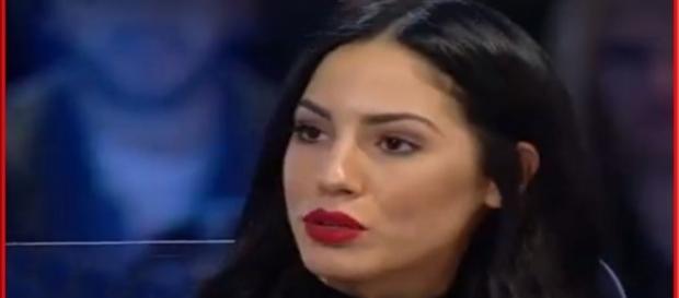 GF Vip, la De Lellis attaccata nella puntata di ieri: la risposta dello Staff di Giulia GF Vip, la De Lellis attaccata nella puntata di ieri: la risposta dello Staff di Giulia