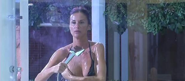 Grande Fratello VIP, Antonella Mosetti eliminata? Grande Fratello VIP, Antonella Mosetti eliminata?