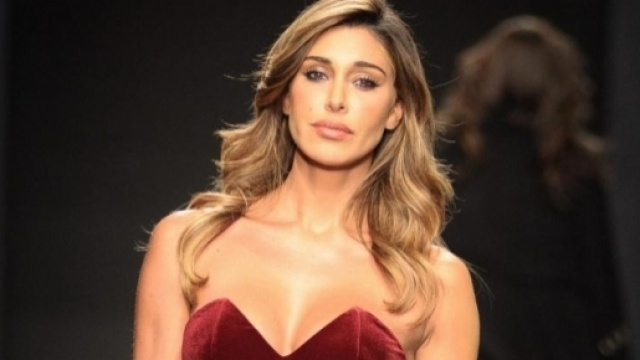 Gossip: Belen Rodriguez, fischiata e contestata a Tutto Sposi 2016.