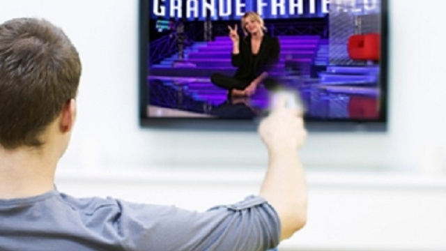 Guida Tv stasera 24/10/2016: L'allieva e GF VIP