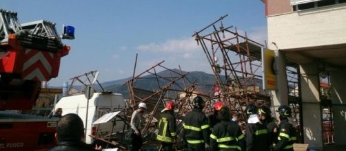 Calabria: operaio cade da ponteggio, gravissimo