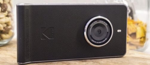 Kodak Ektra, lo smartphone per chi fotografa