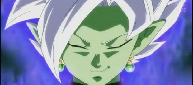 El villano de cabello blanco que nos había hablando akira toriyama El villano de cabello blanco que nos había hablando akira toriyama