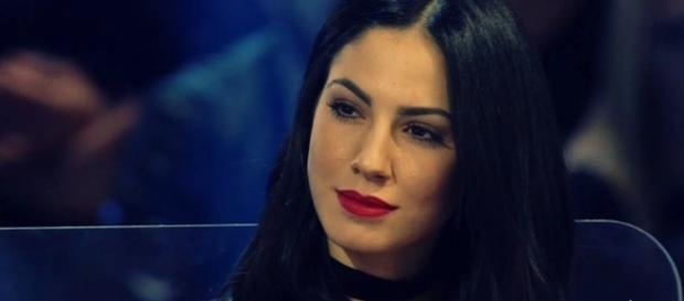 Grande Fratello Vip: Alfonso Signorini contro Giulia Grande Fratello Vip: Alfonso Signorini contro Giulia