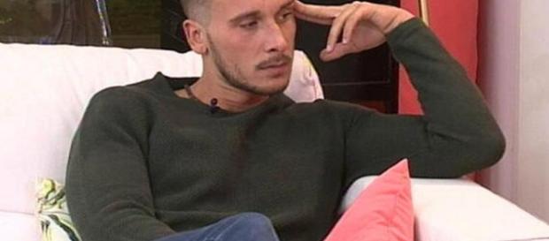 Secret Story 10 : Bastien déçu par le comportement de Mélanie Secret Story 10 : Bastien déçu par le comportement de Mélanie