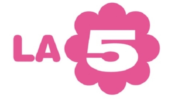 La 5: Mothers-Mamme allo specchio