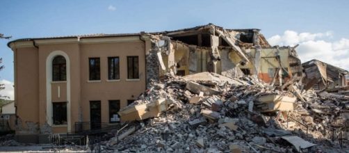Gli edifici scolastici sono a rischio sicurezza.