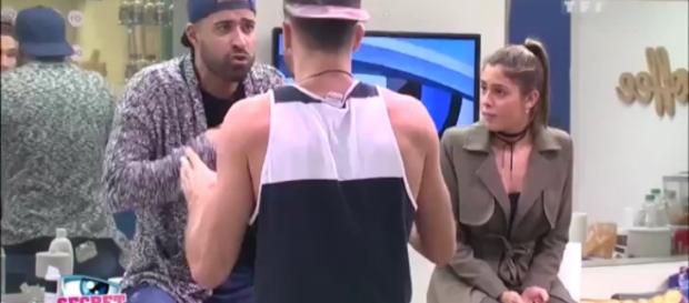 #SecretStory #SS10 - Vincent Queijo s'énerve contre Bastien ! #VIDÉO #SecretStory #SS10 - Vincent Queijo s'énerve contre Bastien ! #VIDÉO
