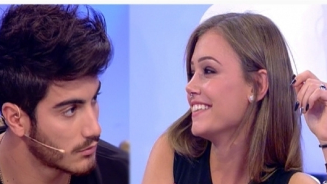 Uomini e Donne news: Riccardo Gismondi e Camilla si sono messi d'accordo Ecco i sospetti