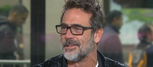Jeffrey Dean Morgan jokes with Jensen Ackles (via Blasting News image library - today.com) Jeffrey Dean Morgan jokes with Jensen Ackles (via Blasting News image library - today.com)
