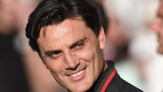 Vincenzo Montella non ha ancora schierato Vangioni