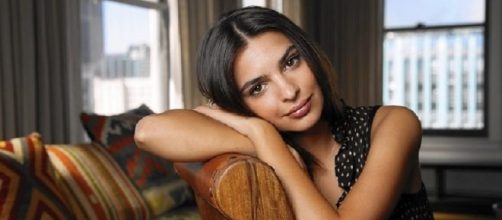 Emily Ratajkowski Hackerata: è tutta una Bufala?