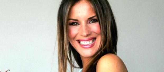 Antonella Mosetti ospite a Verissimo Antonella Mosetti ospite a Verissimo