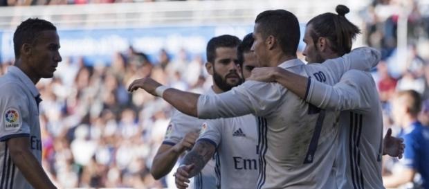 El Madrid gana en Vitoria al Alavés por 1-4 El Madrid gana en Vitoria al Alavés por 1-4