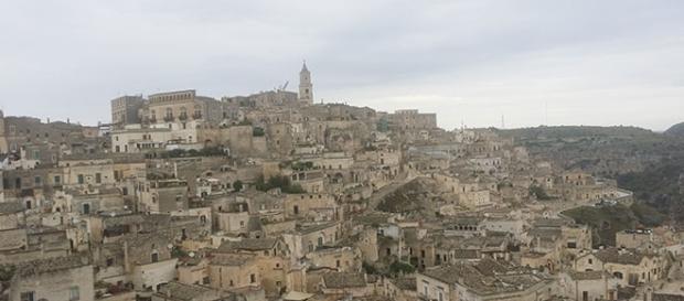 Matera, veduta panoramica dalla piazza sovrastante Matera, veduta panoramica dalla piazza sovrastante