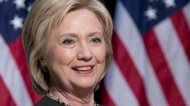 Hillary Clinton tra pochi giorni affrontera Donald Trump alle urne