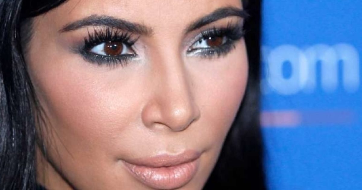 Reality Show Kim Kardashian Robbed At Gunpoint In Paris, France