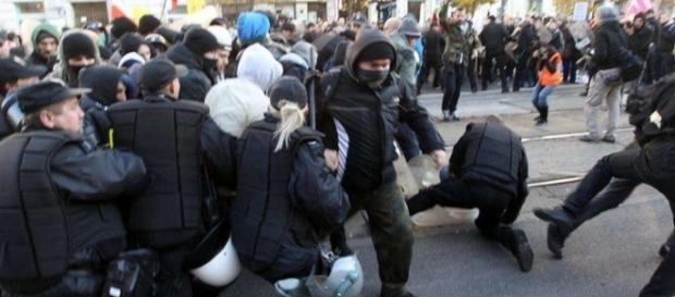 Czy KOD i partie opozycyjne chcą zamieszek? Czy KOD i partie opozycyjne chcą zamieszek?