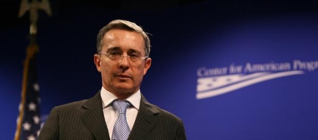 L'ex presidente della Colombia, Alvaro Uribe L'ex presidente della Colombia, Alvaro Uribe