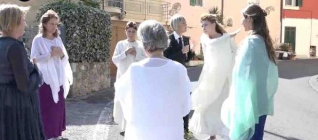 Le Iene: Nadia Toffa aggredita da Eleonora Brigliadori Le Iene: Nadia Toffa aggredita da Eleonora Brigliadori