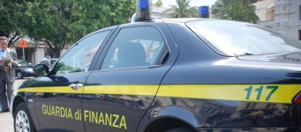 Operazione anti-assenteismo della Guardia di Finanza: 59 dipendenti comunali indagati. Operazione anti-assenteismo della Guardia di Finanza: 59 dipendenti comunali indagati.