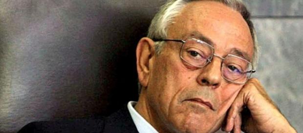 Tolti i vitalizi ai due ex deputati Previti e Negri Tolti i vitalizi ai due ex deputati Previti e Negri