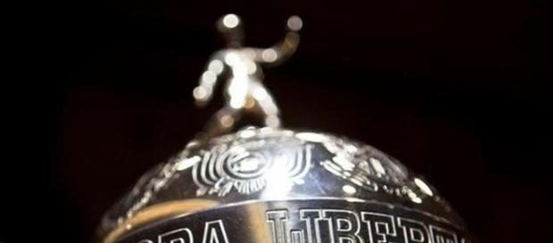 Troféu da Copa Libertadores da América Troféu da Copa Libertadores da América