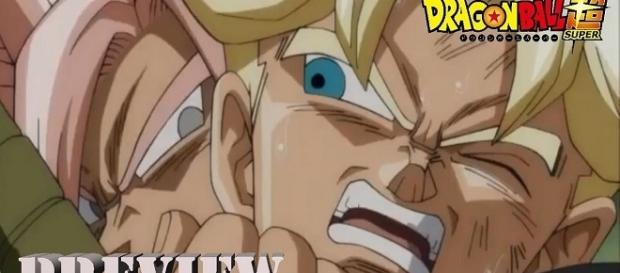 Trunks derrotado por Black en el capítulo 61. Trunks derrotado por Black en el capítulo 61.