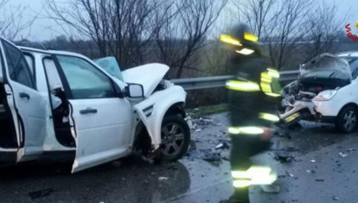 Incidenti Stradali Domenica Tragica 4 Morti Tra Firenze Siena Grosseto E Modena