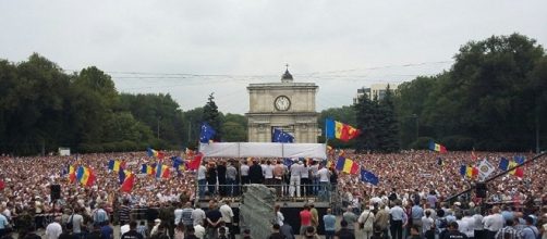 Opposizione in piazza in Moldavia chiede elezioni anticipate - sputniknews.com