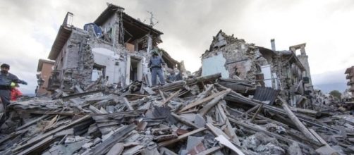 Terremoto devasta il centro Italia: nessuna vittima.