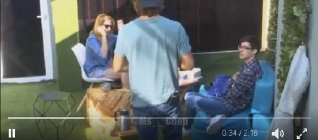 Fernando ha provocado que miles de personas se unan para pedir su expulsión por sus palabras en este vídeo Fernando ha provocado que miles de personas se unan para pedir su expulsión por sus palabras en este vídeo