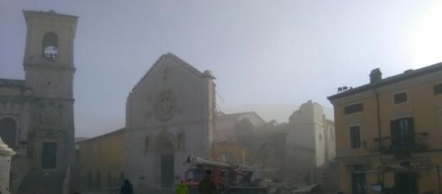 Il terremoto di Norcia del 30 ottobre ha distrutto diverse chiese. Il terremoto di Norcia del 30 ottobre ha distrutto diverse chiese.