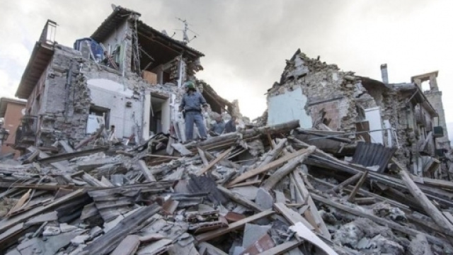 Terremoto devasta il centro Italia: nessuna vittima.