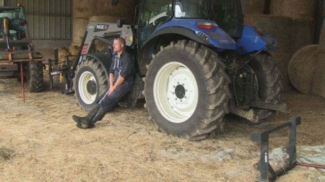 Vidéo : le grand malaise des agriculteurs français - France 24 - france24.com