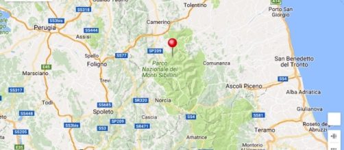 Terremoto, forti scosse in Centro Italia. La prima di magnitudo ... - repubblica.it