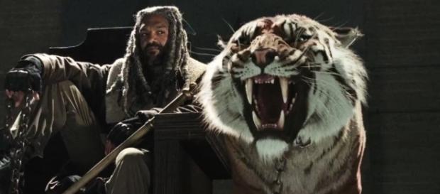 King Ezekiel Stars In New Teaser for The Walking Dead Season 7 ... - entertainmentbuddha.com King Ezekiel Stars In New Teaser for The Walking Dead Season 7 ... - entertainmentbuddha.com