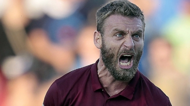 De Rossi si scusa &laquo;Dovevo evitare&raquo;. Il romanista e l'insulto a ... - giornalesm.com