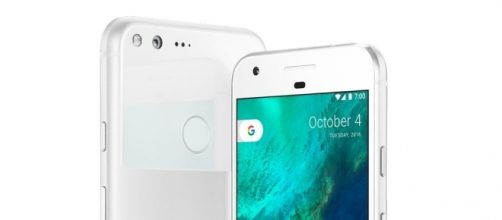 Google Pixel è il nuovo smartphone completamente realizzato da Google. In America costa a partire da 649 dollari
