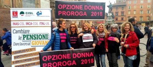 Riforma pensioni, M5s per la proroga di Opzione donna 2018, ultime novità 4 ottobre 2016