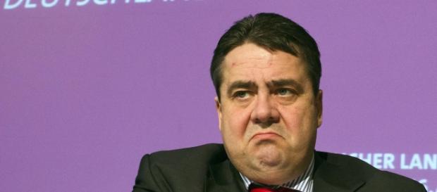 il Ministro dell'Economia tedesco Sigmar Gabriel il Ministro dell'Economia tedesco Sigmar Gabriel