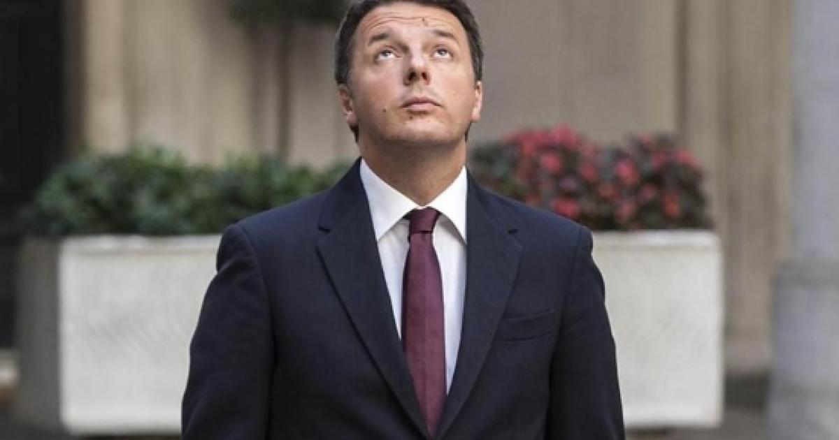 Anche il Financial Times critica Renzi ed il referendum